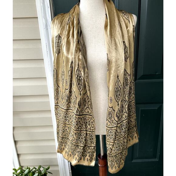 Saldarini Nieman Marcus Italian Woven Metallic Gold Wrap Scarf 19 x 70 Polished - Picture 2 of 7